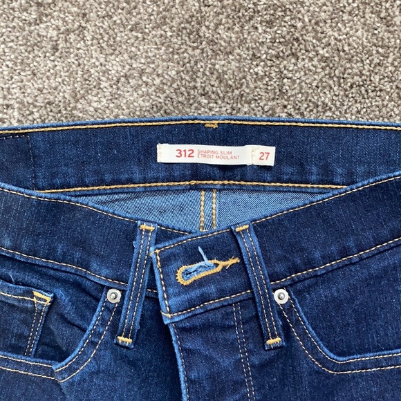 Levi’s jeans - Picture 2 of 3